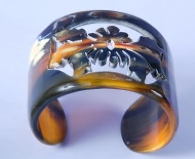 Vòng Tay Sừng Trâu 38